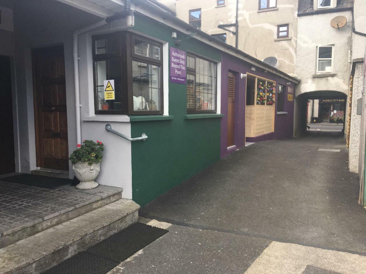 Dalys Accommodation 基尔根尼 外观 照片